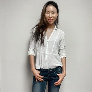 Lucky brand white cotton button down blouse